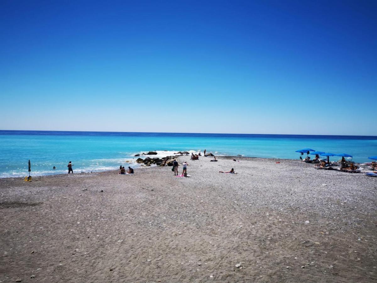 Casa Margherita, Centrale A Due Passi Dal Mare Бордигера Экстерьер фото